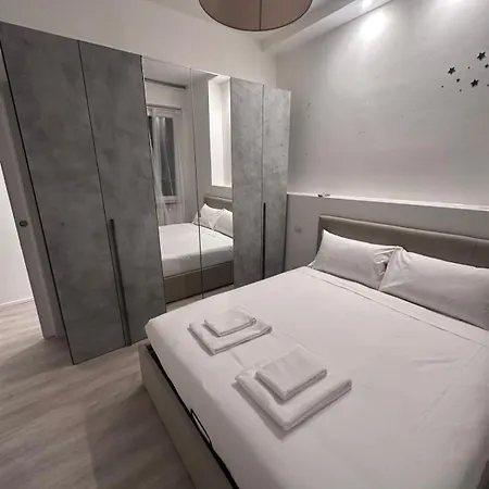 Superstudio - Station 밀라노