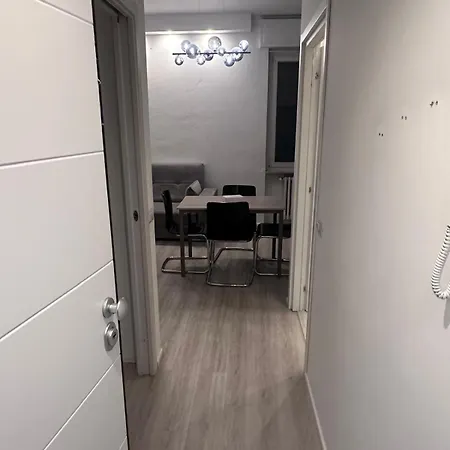 Superstudio - Station 아파트